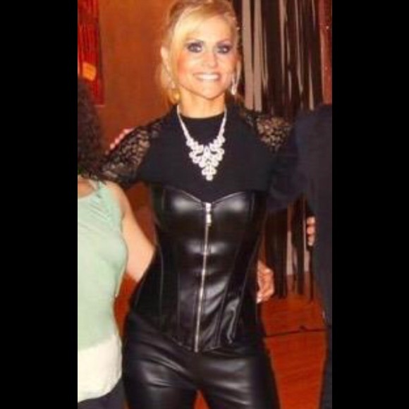 New!! Black Faux Leather Biker Corset - Picture 9 of 11